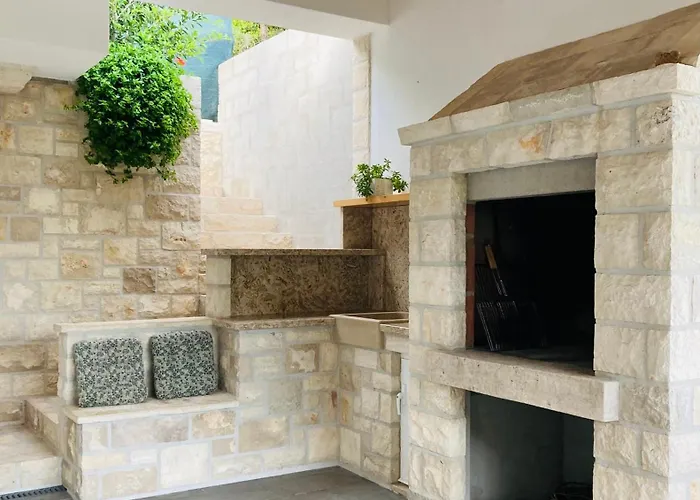 Contessa Robinson House Zrnovo