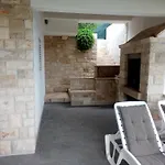 Contessa Robinson House Hébergement de vacances *