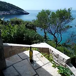 Contessa Robinson House Zrnovo