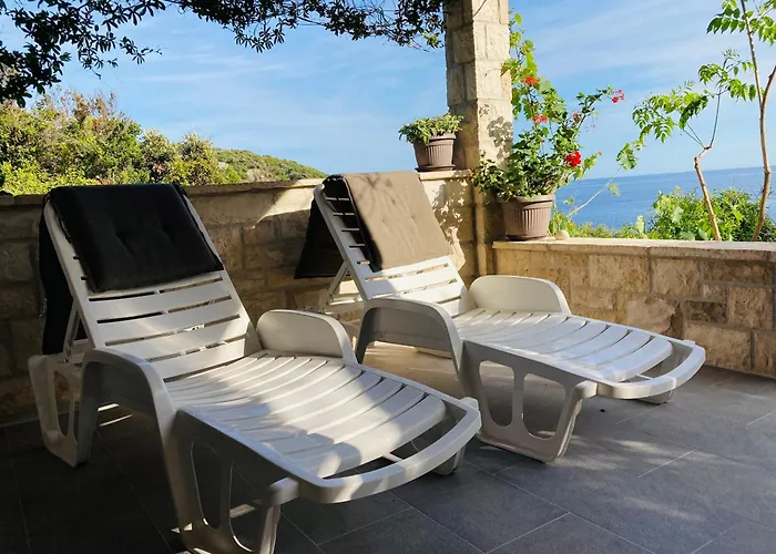 Contessa Robinson House Holiday home *